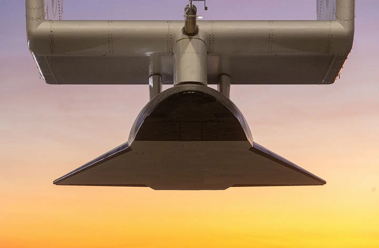 Гиперзвуковая лётная система Stratolaunch снова поднялась в воздух: самый большой в мире самолёт Stratolaunch Roc взлетел с заправленным планером Talon-A